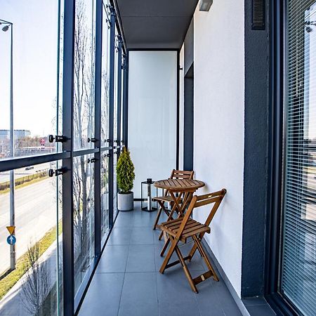 K&K Apartament Blisko Centrum Near City Center Warsaw Exterior photo
